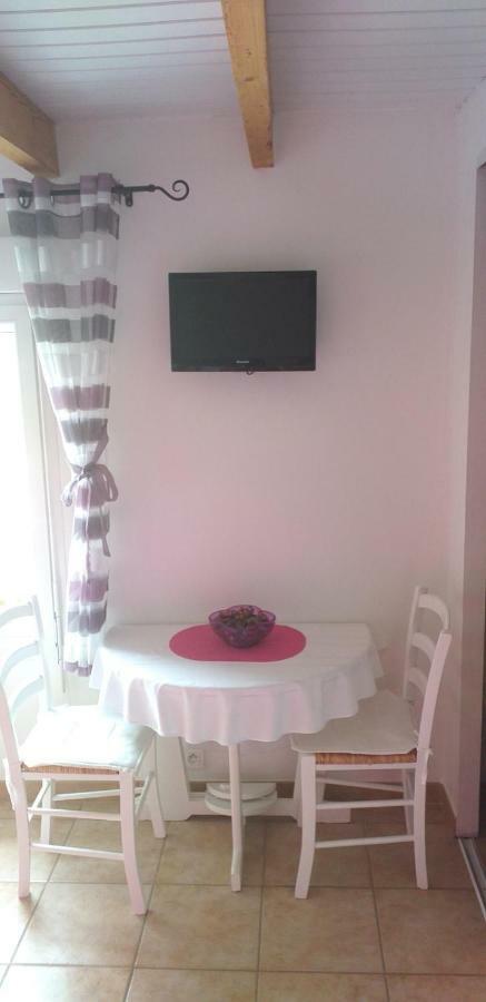 Chambre Du Raisin Puyricard Экстерьер фото